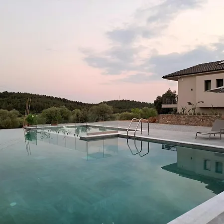 Aparthotel Olivista - Live In Nature